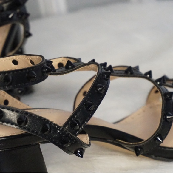 Adrianne vittadinni stud heels - Picture 5 of 6